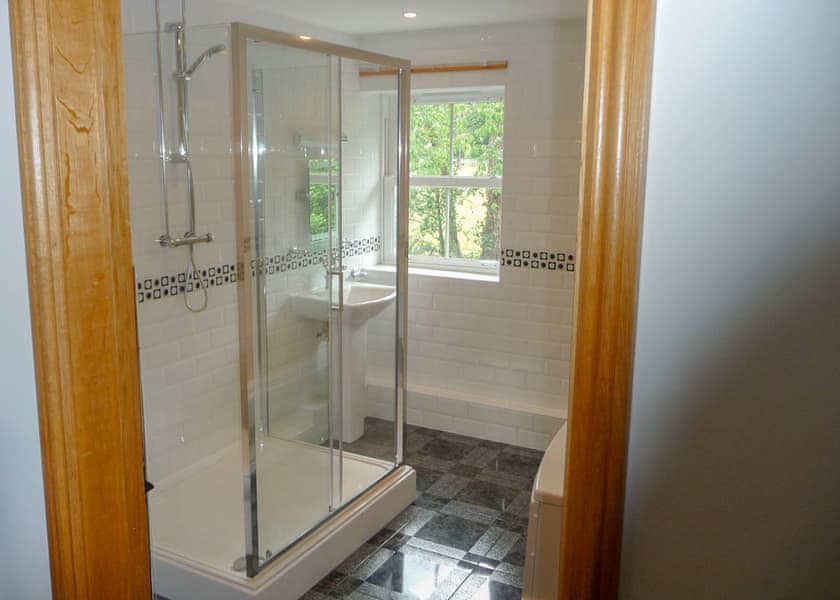 Pen-Y-Bont Cottage - Brecon Beacons Resort, Brecon Beacons National Park