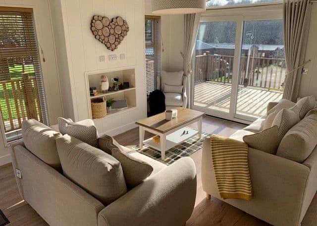 Typical | Comfort Plus Lodge Hot Tub 6 - Brokerswood Holiday Park, Westbury, nr Longleat