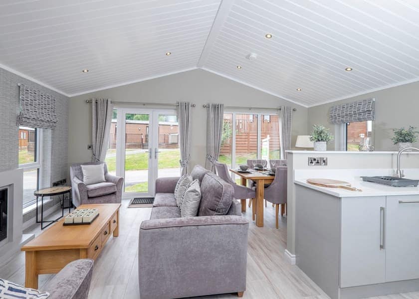 Typical | Superior Lodge Hot Tub 6 - Brokerswood Holiday Park, Westbury, nr Longleat