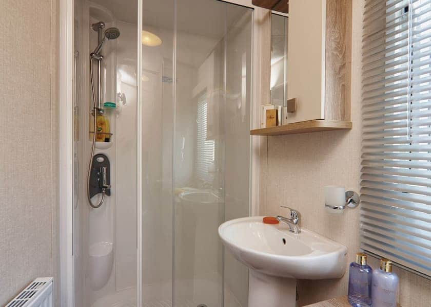 Comfort Plus Caravan 4 - Brokerswood Holiday Park, Westbury, nr Longleat