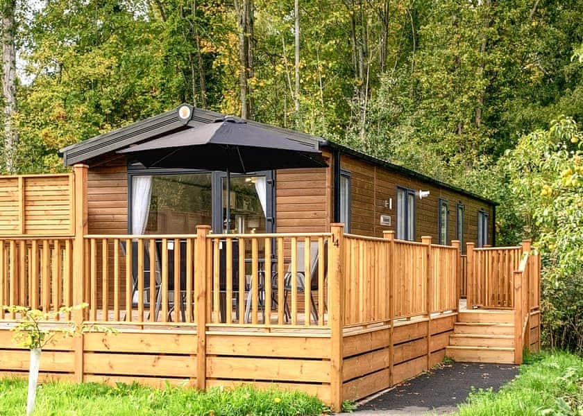 Superior Holiday Home - Brokerswood Holiday Park, Westbury, nr Longleat