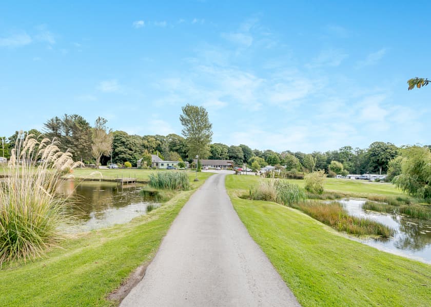 Hot Tub Lodge 3 - Brighouse Bay Holiday Park, Kirkcudbright