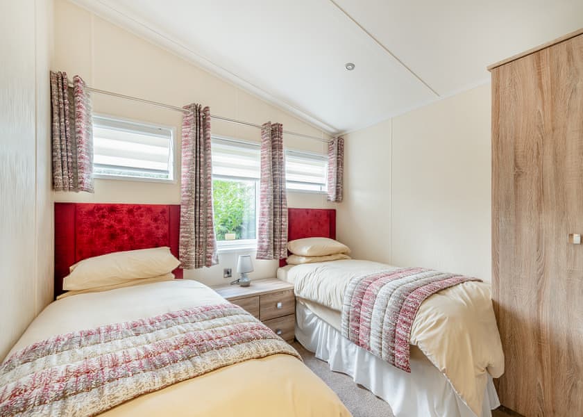 Hot Tub Lodge 3 - Brighouse Bay Holiday Park, Kirkcudbright