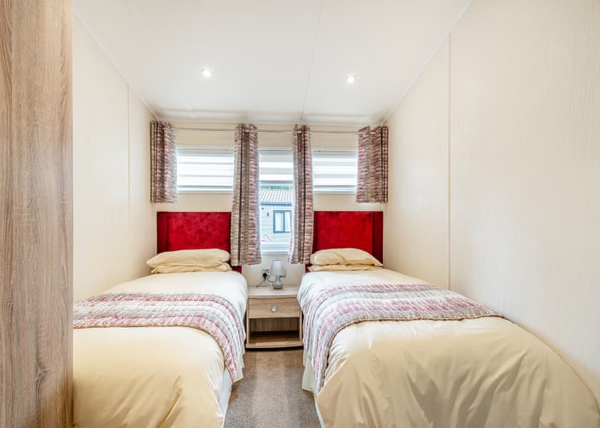 Hot Tub Lodge 3 - Brighouse Bay Holiday Park, Kirkcudbright