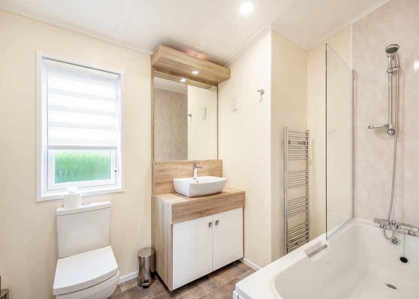 Hot Tub Lodge 3 - Brighouse Bay Holiday Park, Kirkcudbright