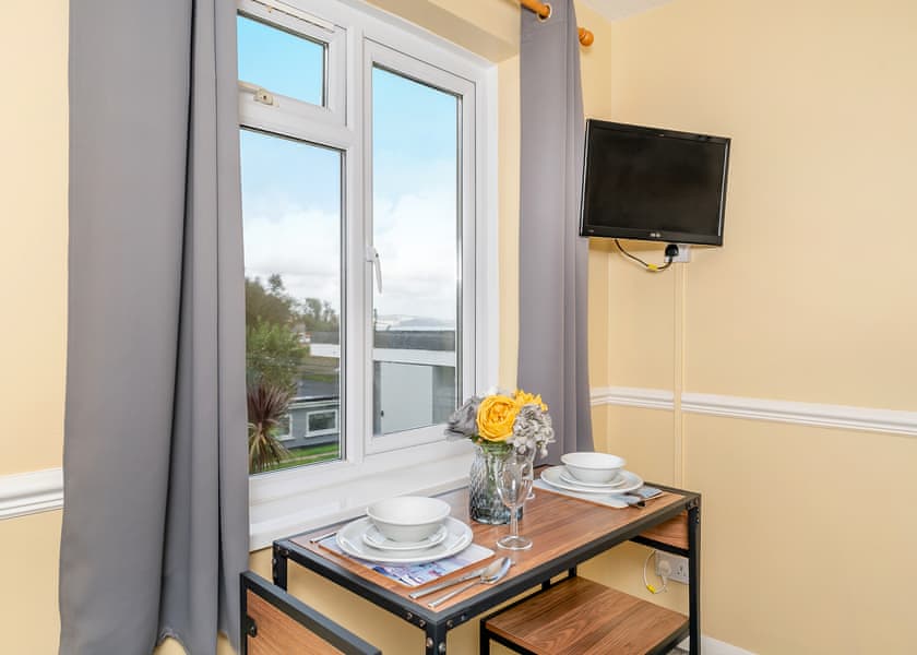 Silver 1 Bedroom Chalet - Brixham Holiday Park, Brixham, Torbay
