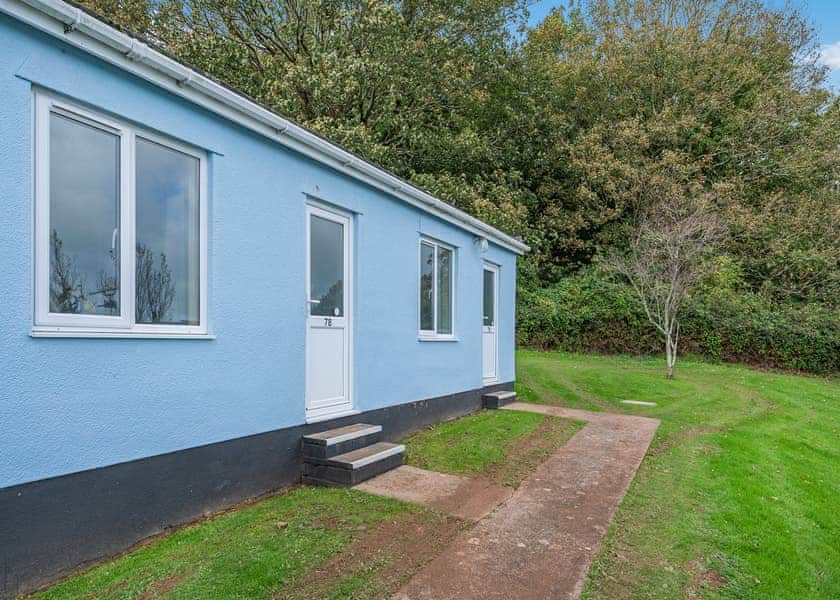 Silver 1 Chalet Slps 2 Pet - Brixham Holiday Park, Brixham, Torbay