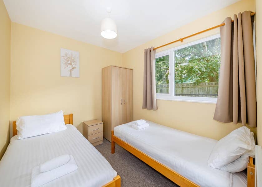 Silver 2 Bedroom Apartment Pet - Brixham Holiday Park, Brixham, Torbay