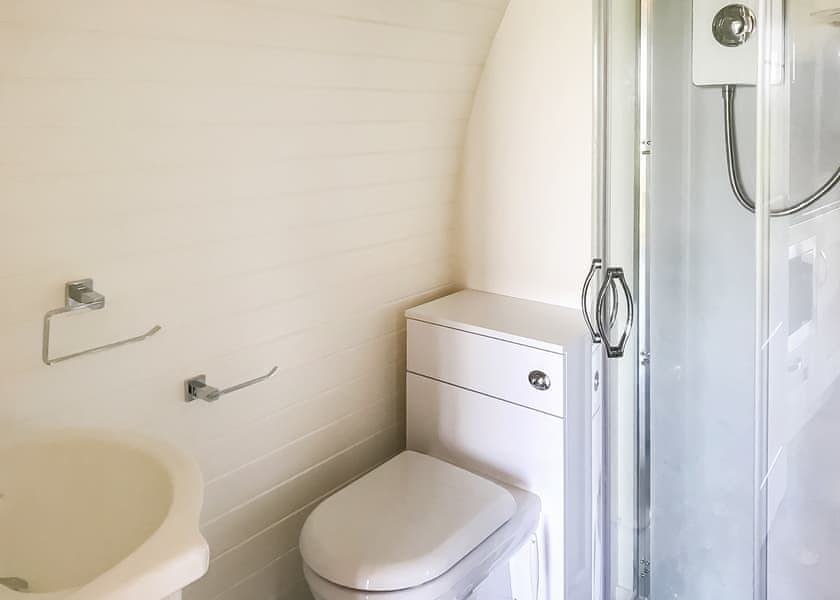 Woodpecker Pods - Bron Eifion Lodges, Criccieth, Gwynedd