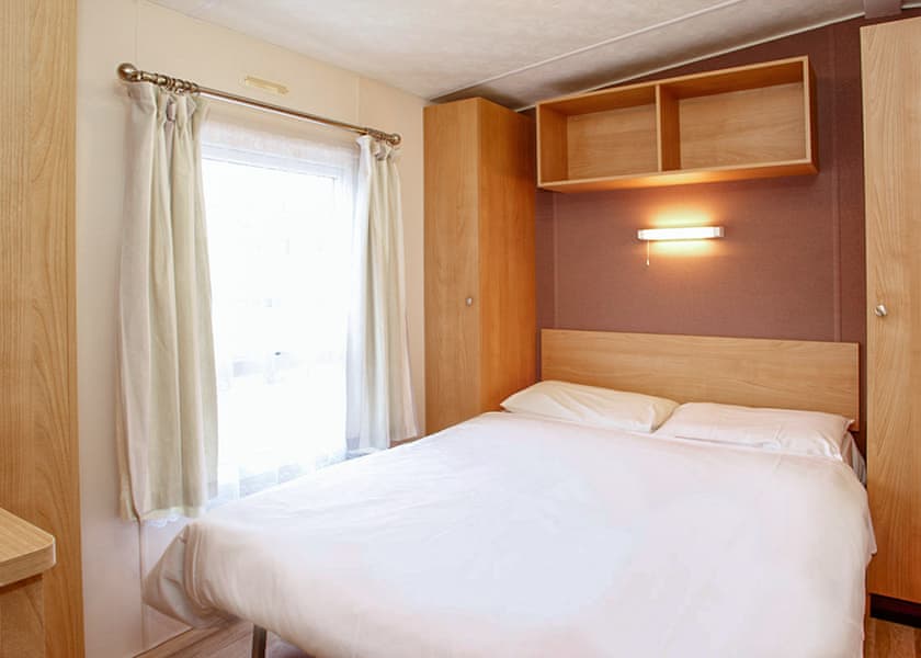 Silver 4 Caravan (Pet Friendly) - Broadland Sands, Corton, Lowestoft