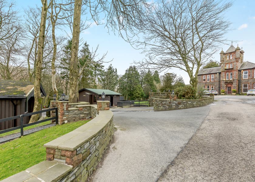 Brockwood Hall Lodges, Millom