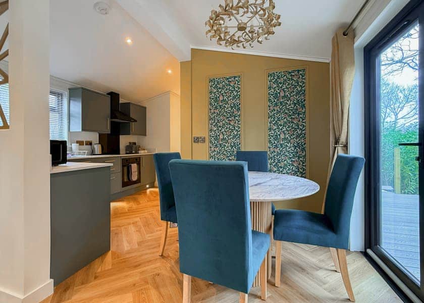 Kent - Brockwood Hall Lodges, Millom