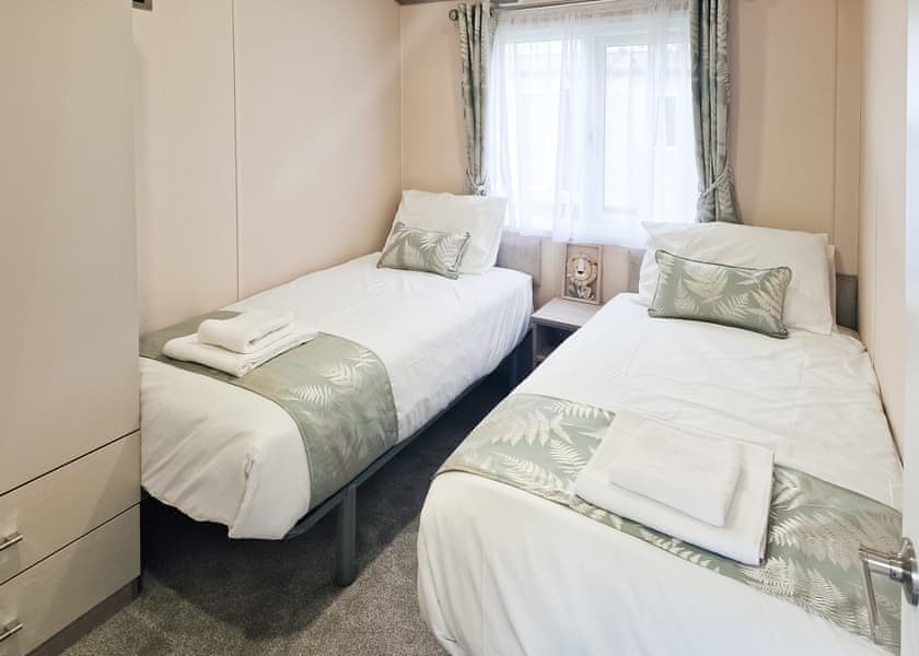 Platinum 2 Bed - Brightlingsea Holiday Park, Brightlingsea