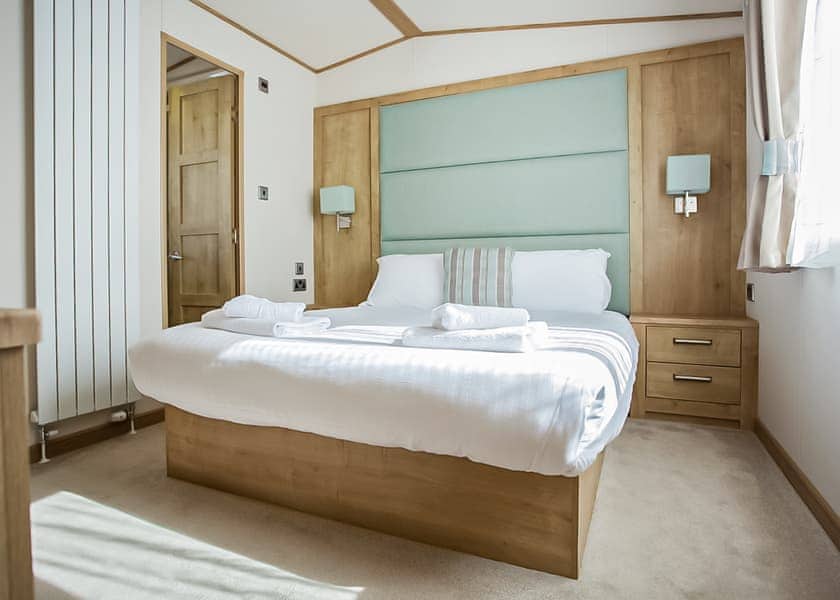 Indulgent 4 Berth Caravan - Bude Holiday Resort, Bude