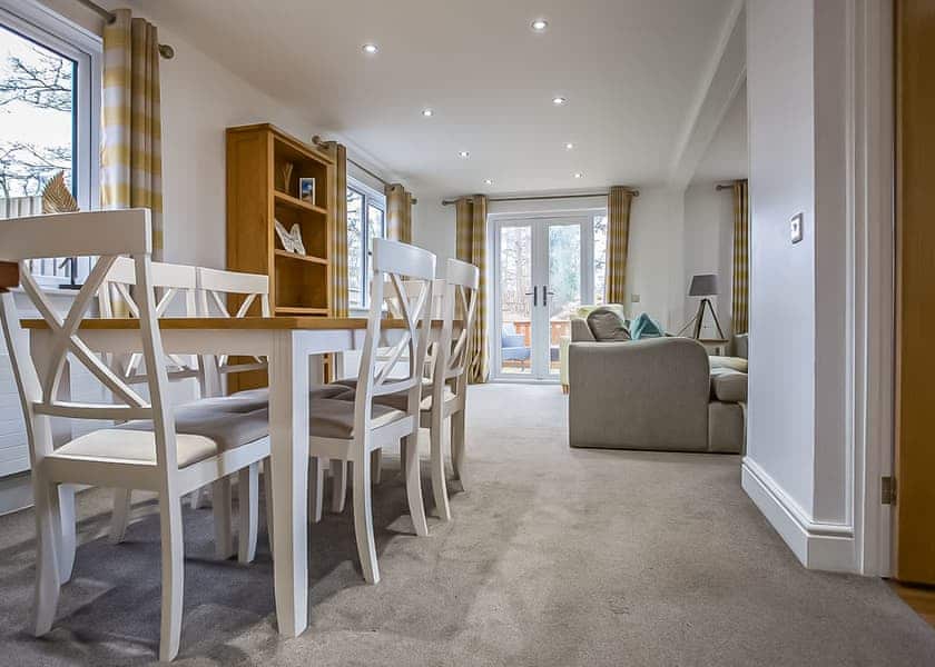 Indulgent 6 Berth Lodge (Pet) - Bude Holiday Resort, Bude