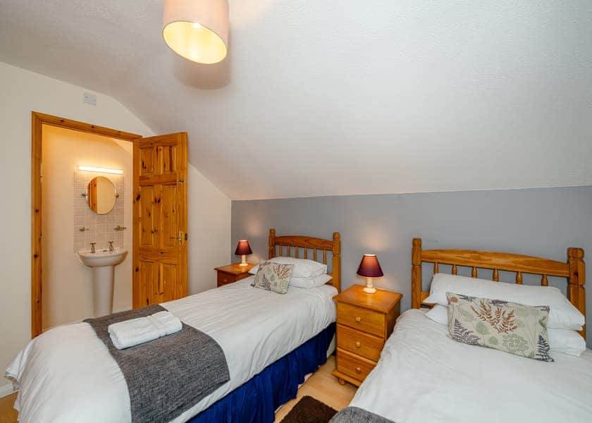 Larches - Bulworthy Forest Lodges, Webbery, Bideford
