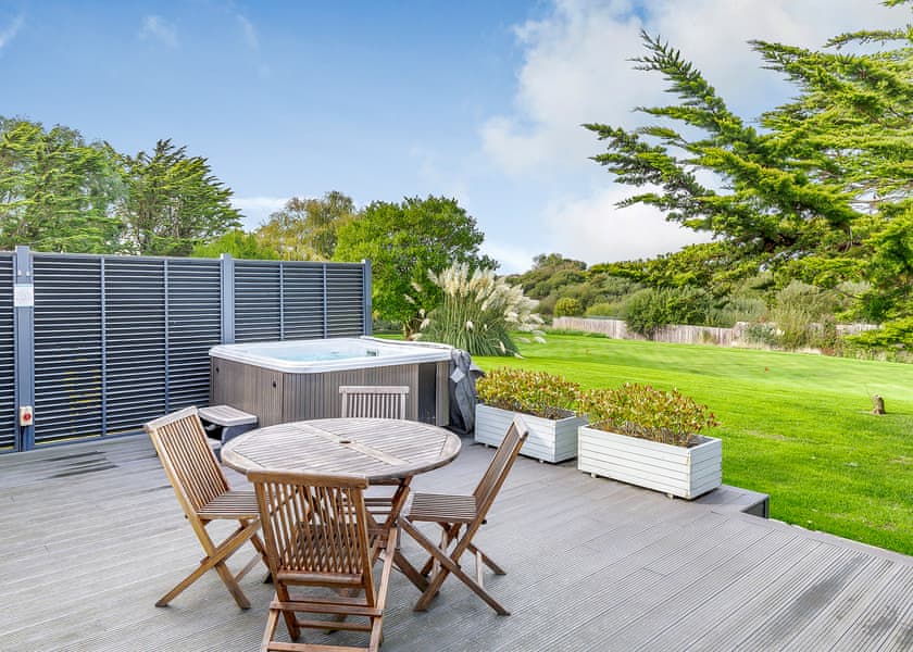 Summerleaze Garden Cottage 3 Spa - Bude Coastal Resort, Stratton, Nr Bude