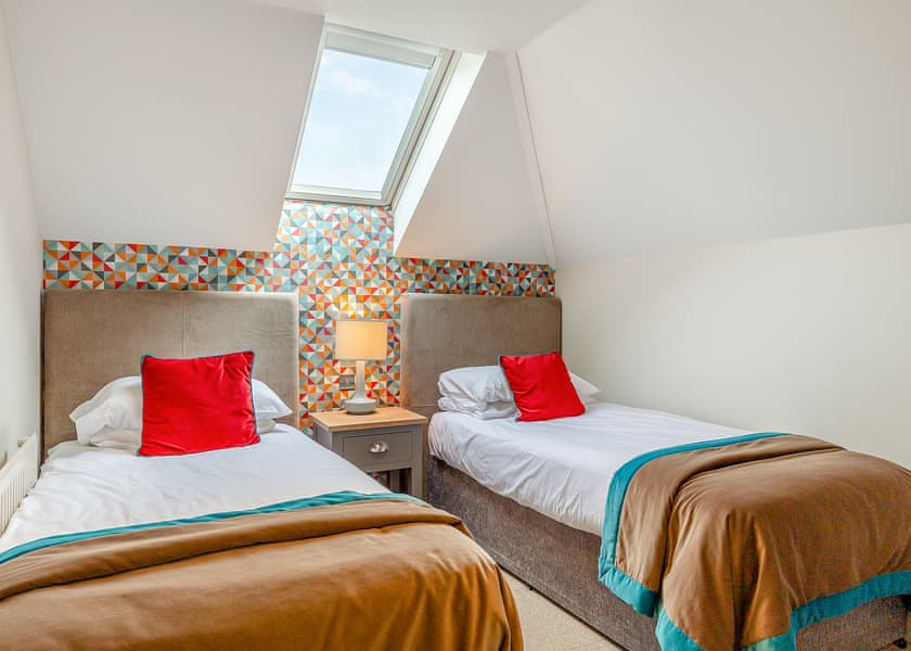 Summerleaze Garden Cottage 3 Spa - Bude Coastal Resort, Stratton, Nr Bude