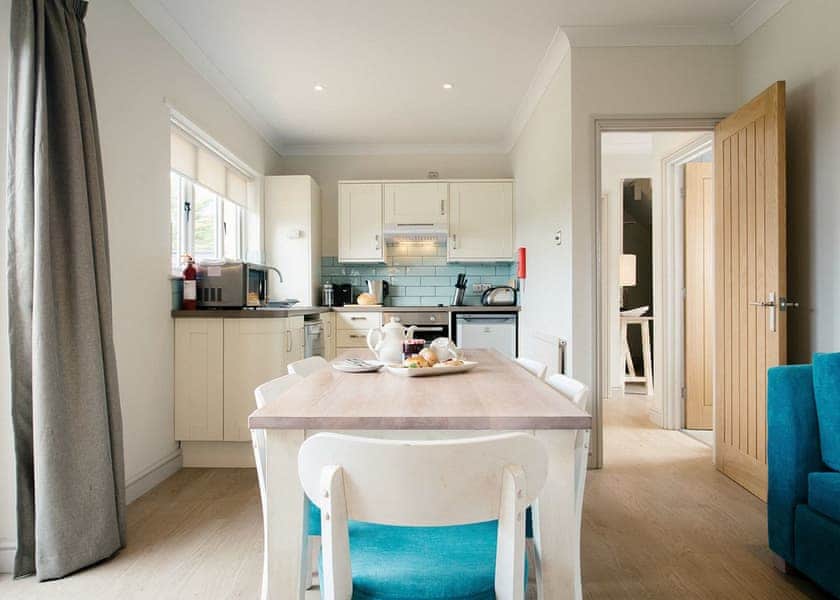 Summerleaze Garden Cottage 2 | Summerleaze Garden Cottage 2 Spa - Bude Coastal Resort, Stratton, Nr Bude