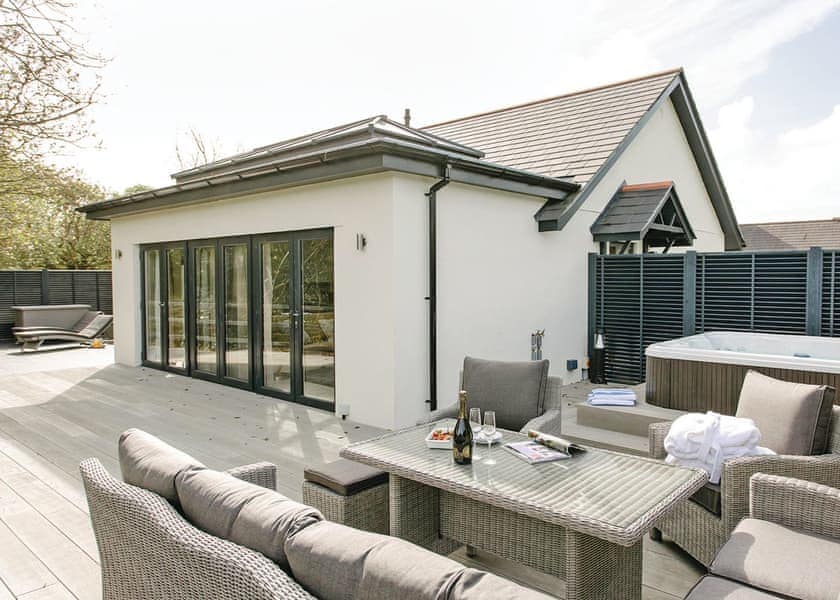Typical Cornish Lodge | Cornish Lodge Spa - Bude Coastal Resort, Stratton, Nr Bude