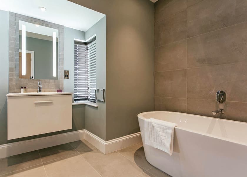 Typical Cornish Lodge | Cornish Lodge Spa - Bude Coastal Resort, Stratton, Nr Bude
