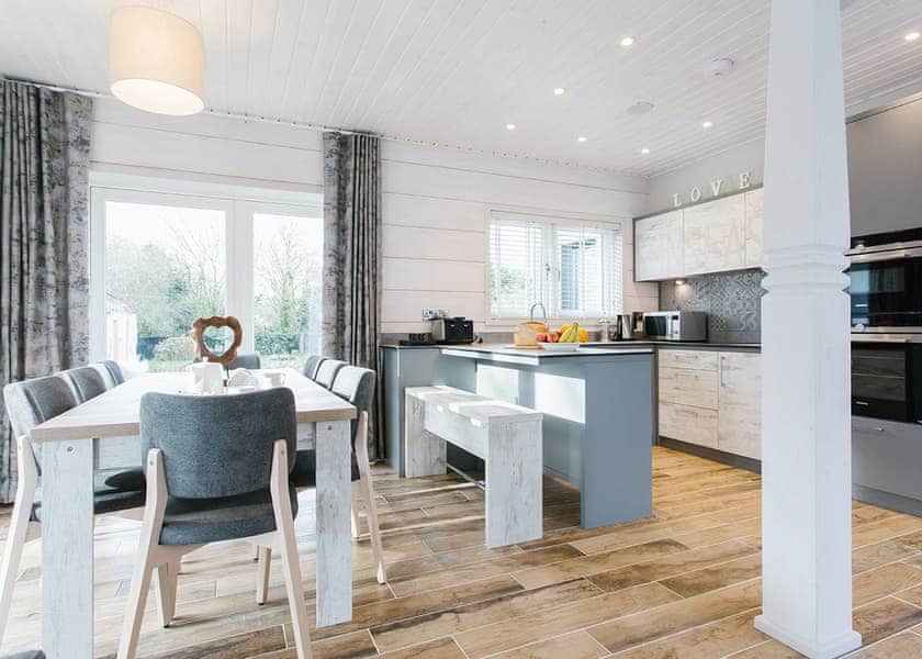 The Glasshouse - Bude Coastal Resort, Stratton, Nr Bude