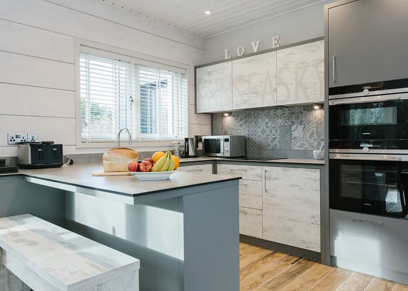 The Glasshouse - Bude Coastal Resort, Stratton, Nr Bude