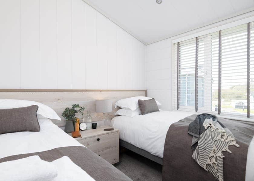 Sennen 3 Spa Roof Terrace (Pet) - Bude Coastal Resort, Stratton, Nr Bude
