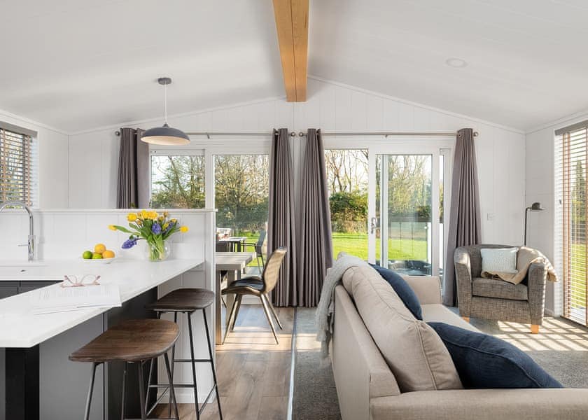 Mullion 2 Spa (Pet) - Bude Coastal Resort, Stratton, Nr Bude