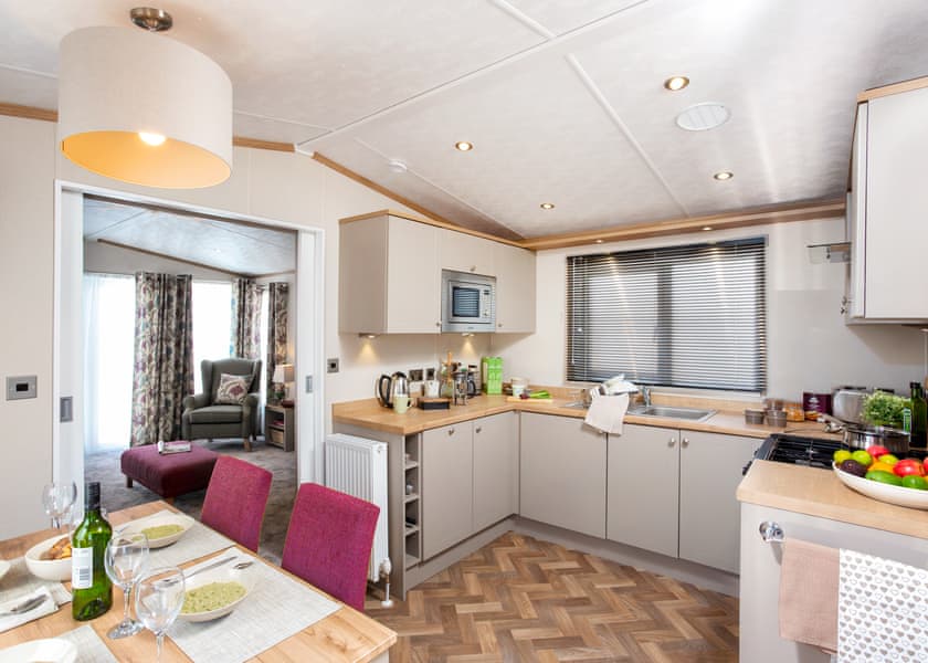 Thistle Lodge (Pet) - Benview Lodges, Nr Kintore