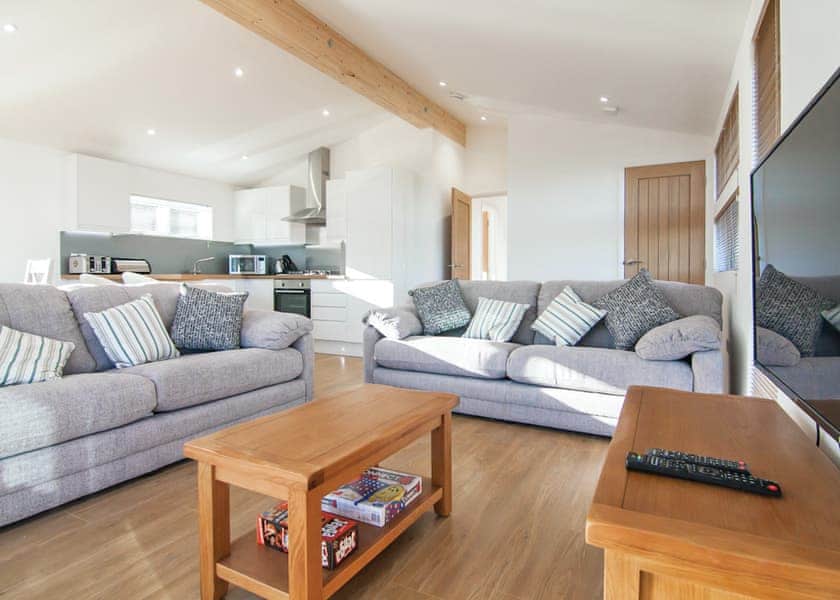Tresco - Caddy’s Corner Lodges, Carnmenellis, Nr Falmouth
