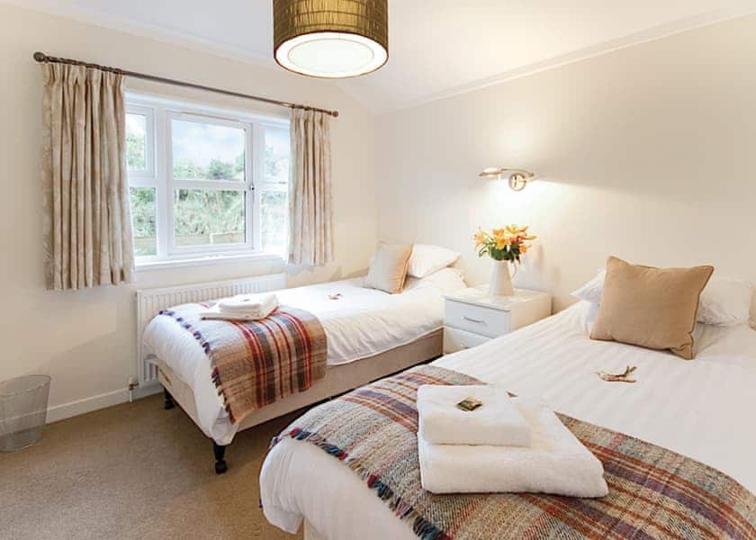 Gwenver - Caddy’s Corner Lodges, Carnmenellis, Nr Falmouth