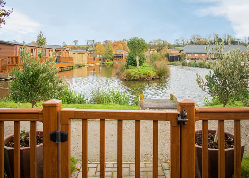 Teal Lodge - Caistor Lakes Lodges, Caistor, Market Rasen