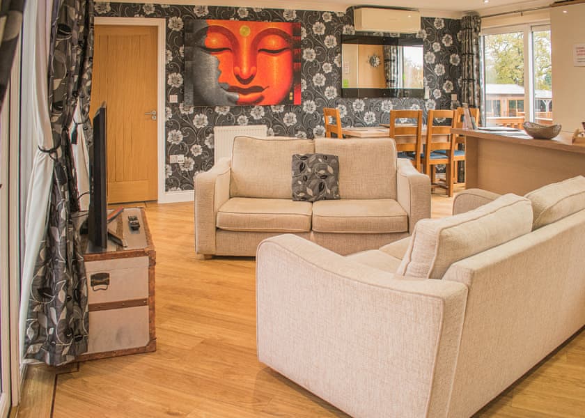Teal Lodge - Caistor Lakes Lodges, Caistor, Market Rasen