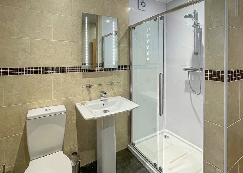 Mallard Lodge - Caistor Lakes Lodges, Caistor, Market Rasen