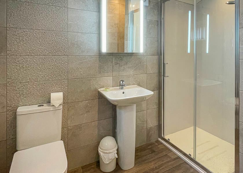 Cygnet Lodge - Caistor Lakes Lodges, Caistor, Market Rasen