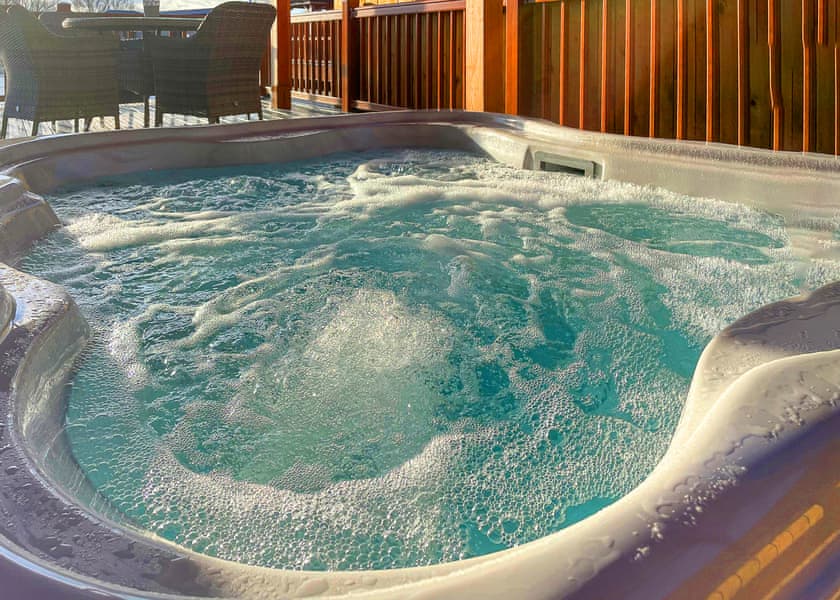 Stork Lodge - Caistor Lakes Lodges, Caistor, Market Rasen