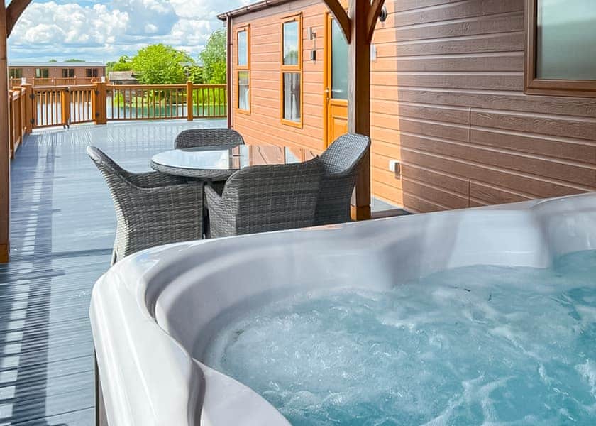 Lapwing Lodge - Caistor Lakes Lodges, Caistor, Market Rasen
