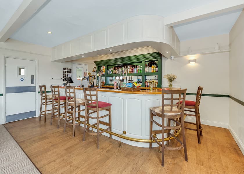 Cakes & Ale Holiday Park, Leiston