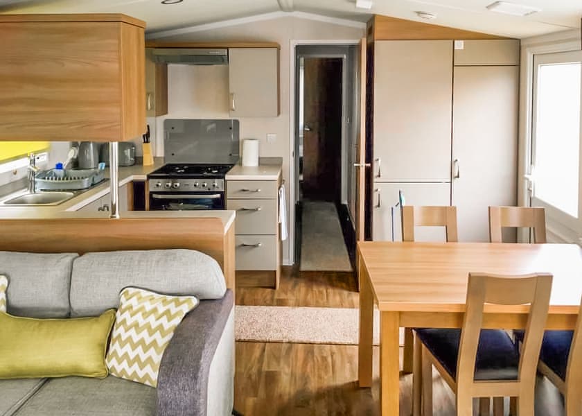 Bordeaux Pet - Calvine Holiday Park, Pitlochry