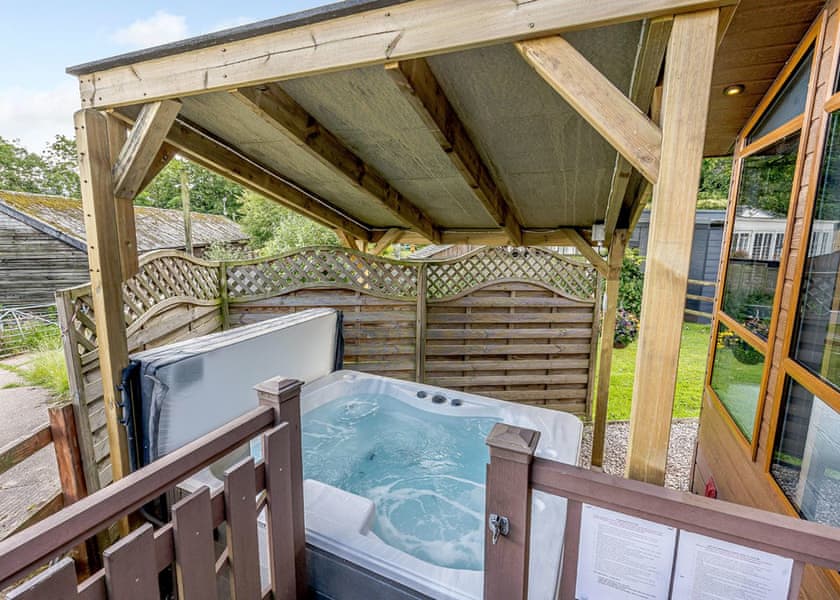 Brackenburgh - Calthwaite Hall Lodges, Calthwaite, Nr Penrith