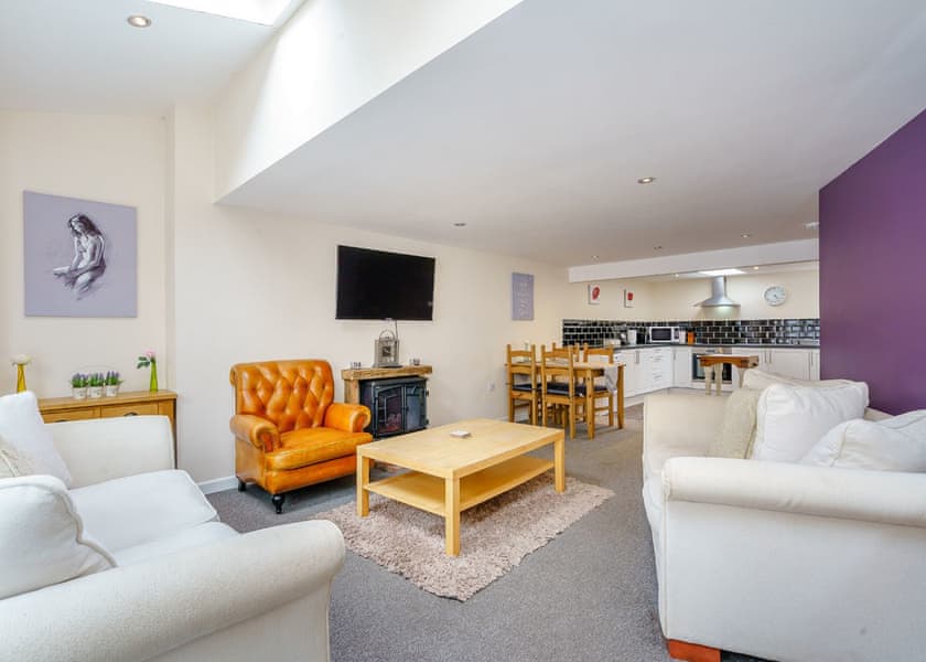 The Carriage House - Calthwaite Hall Lodges, Calthwaite, Nr Penrith