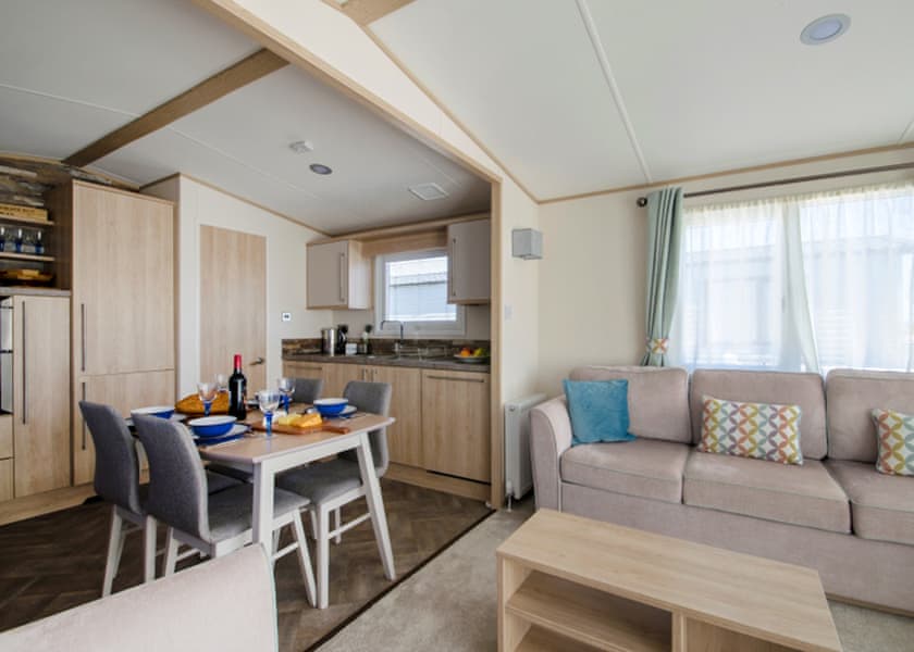 Platinum 2 Caravan with Decking - Carlton Meres Holiday Park, Saxmundham