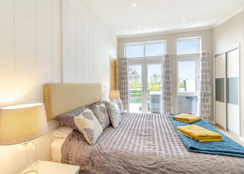 Osprey - Camper UK Leisure Park, Swinethorpe, Nr Lincoln