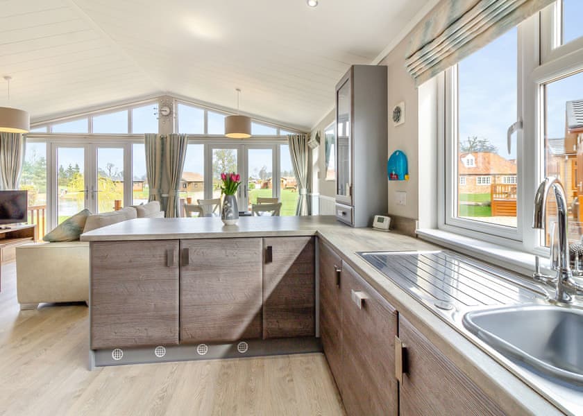 Heron - Camper UK Leisure Park, Swinethorpe, Nr Lincoln