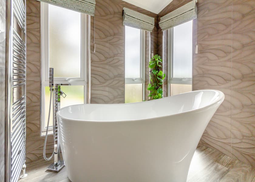 Heron - Camper UK Leisure Park, Swinethorpe, Nr Lincoln