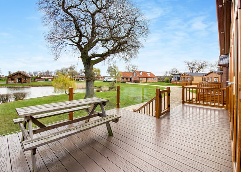 Mallard - Camper UK Leisure Park, Swinethorpe, Nr Lincoln