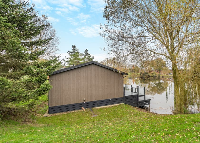 Oyster Catcher - Camper UK Leisure Park, Swinethorpe, Nr Lincoln