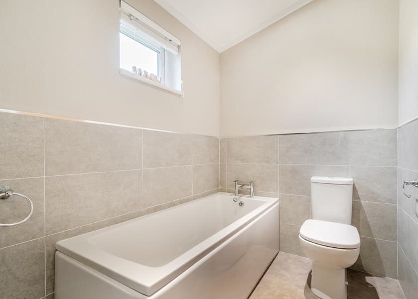 Oyster Catcher - Camper UK Leisure Park, Swinethorpe, Nr Lincoln