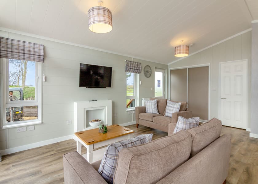 Kestrel - Camper UK Leisure Park, Swinethorpe, Nr Lincoln